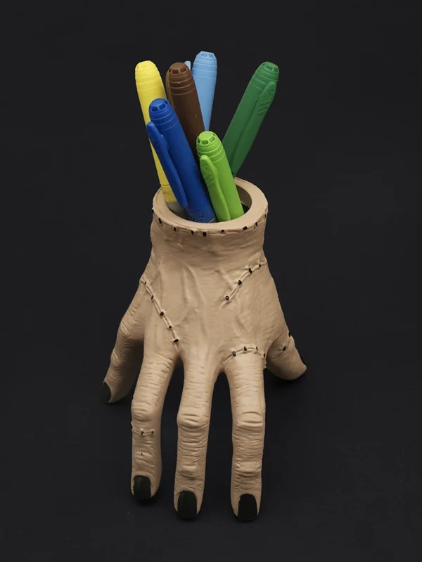 Gothic crawling hand pen holder with pens